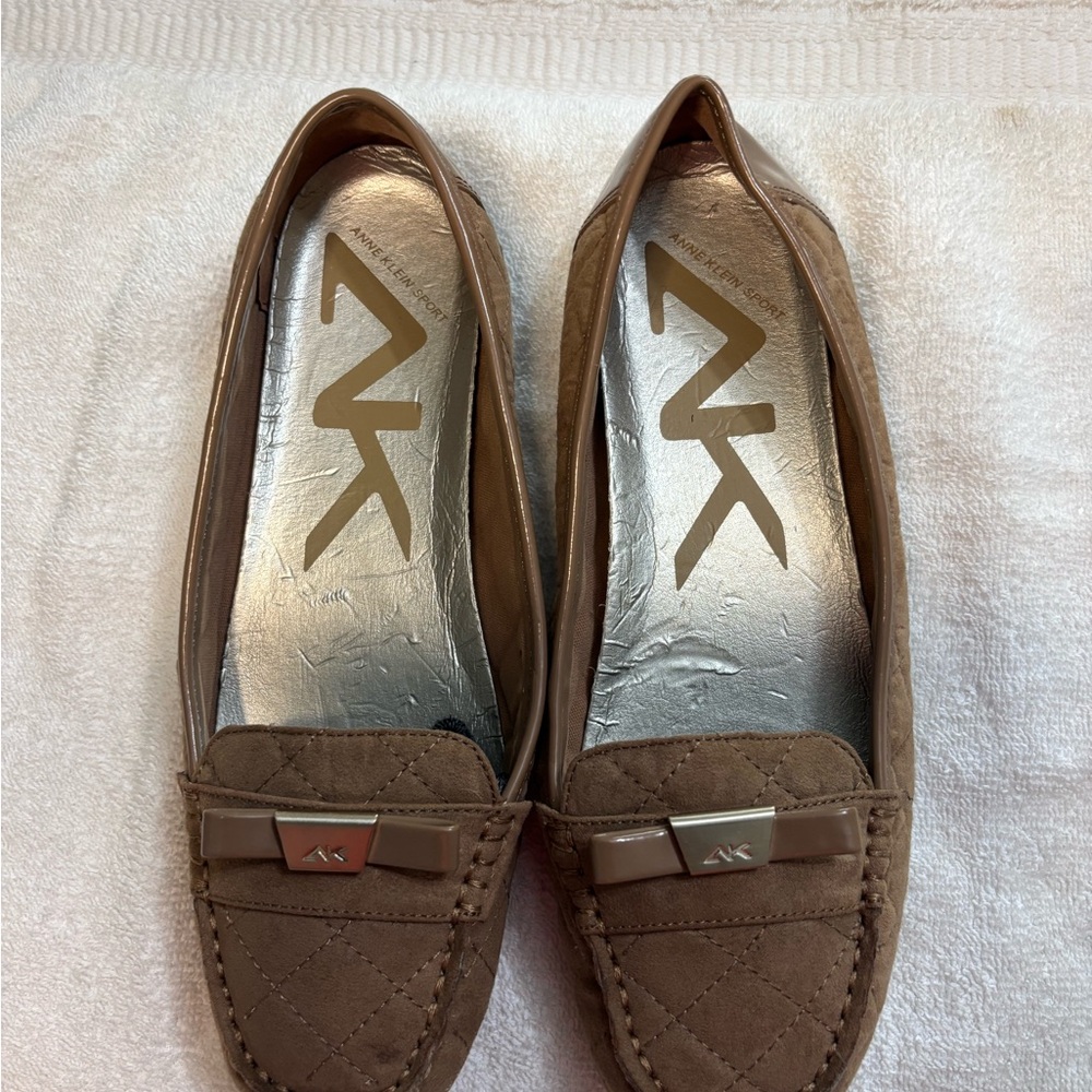 Michael Kors Brown Quilted Flats /8.5